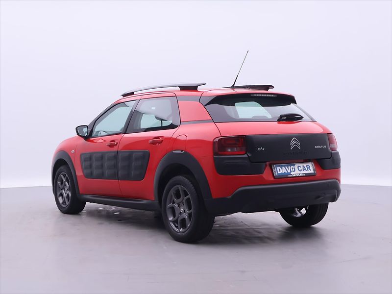 Citroën C4 Cactus 1,2 PT 82k CZ Feel DPH - fotka 4 z 22