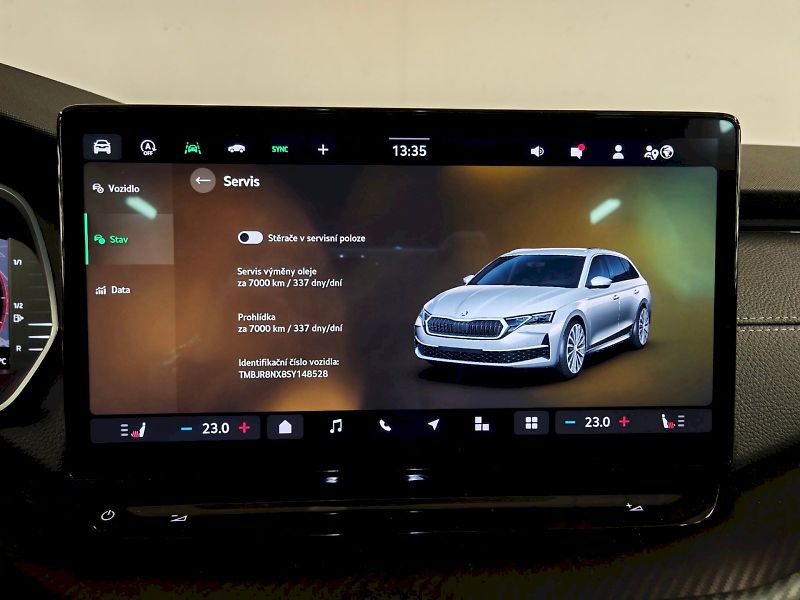Škoda Octavia (2025) 1.5 TSI 110 kW DSG Sportline - fotka 17 z 31