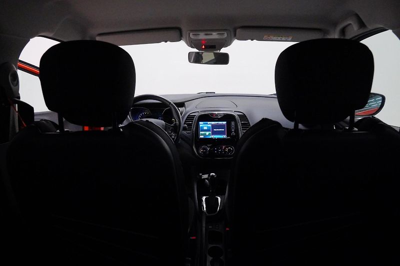 Renault Captur - fotka 22 z 24