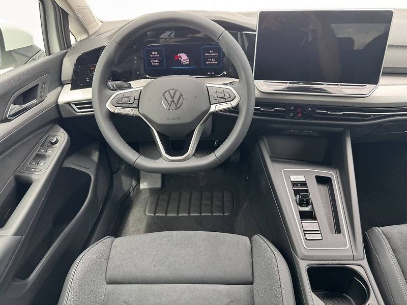 Volkswagen Golf (2026) People 7DSG mHEV 1,5eTSI - fotka 6 z 7