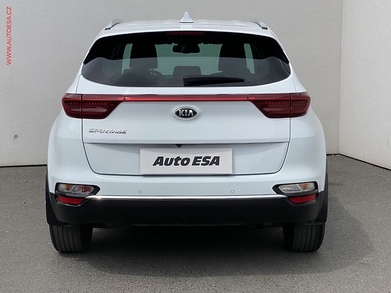 Kia Sportage (2019) 1.6 T-GDi, 2.maj,ČR, AC - fotka 5 z 17