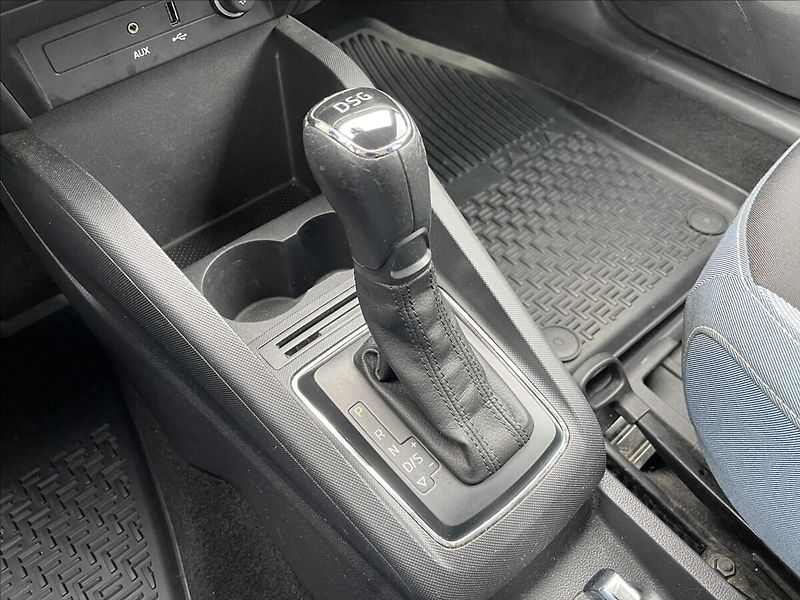 Škoda Fabia 1,2 TSI 81KW DSG STYLE,ČR. - fotka 12 z 25
