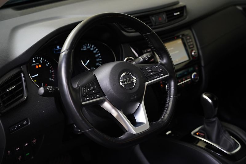 Nissan X-Trail - fotka 14 z 27