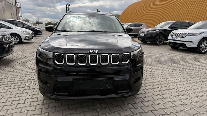 Jeep Compass (2021) 1.3i 4x4,PHEV,50km dojezd - fotka 37 z 51