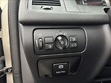Volvo XC60 2,4 D3 4X4 AUT. VÝHŘEV LED ČR - náhled 8