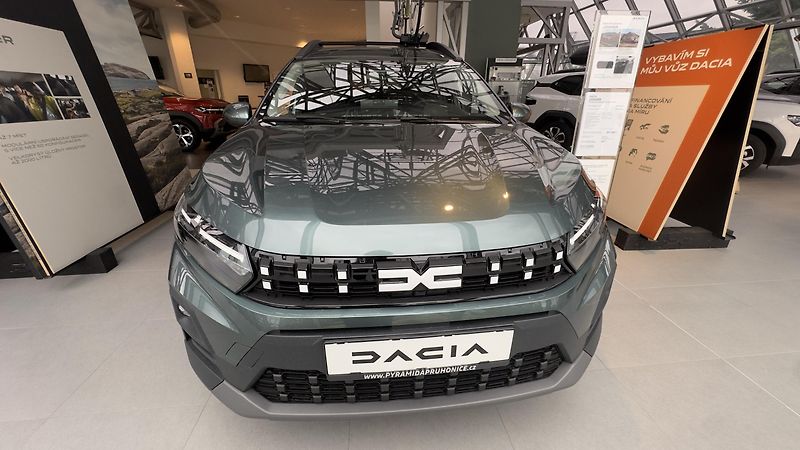 Dacia Jogger (2026) Expression Eco-G 120 7 míst - fotka 2 z 21