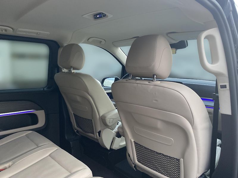 Mercedes-Benz Třídy V V 250d XL 4M AVANTGARDE - fotka 17 z 26