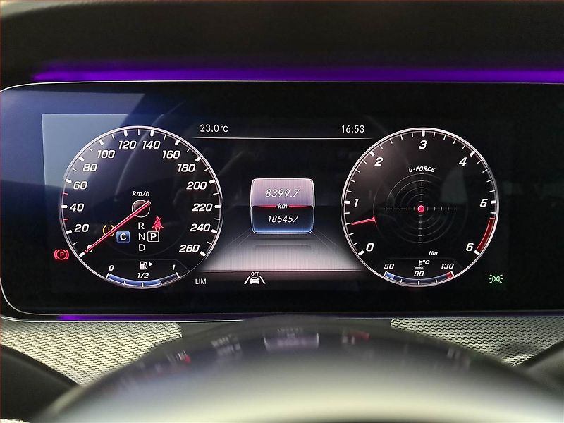 Mercedes-Benz Třídy E (2019) E 400 d - fotka 11 z 18
