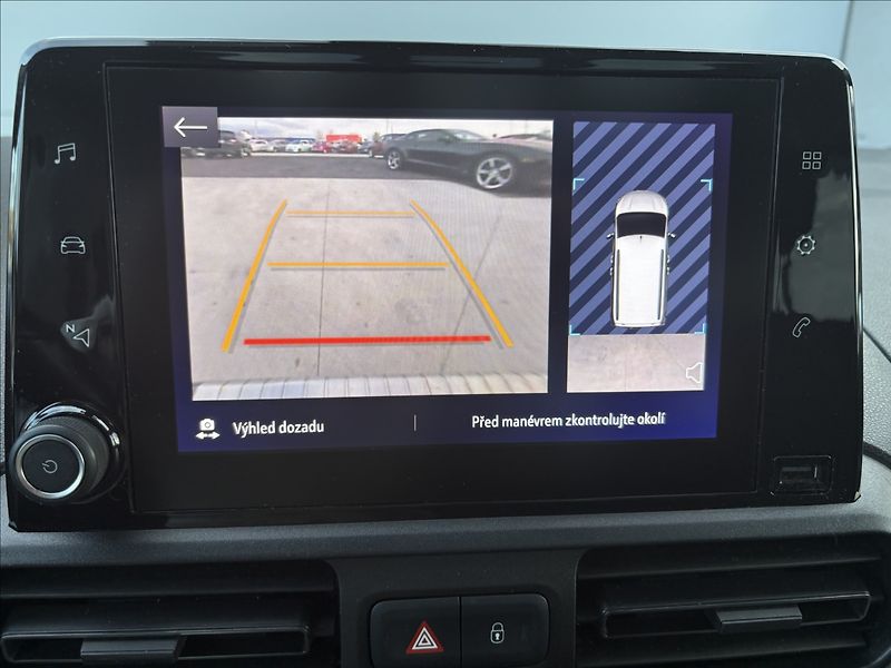 Opel Combo 1,2 i 81 KW LIFE PANORAMA CZ - fotka 12 z 30