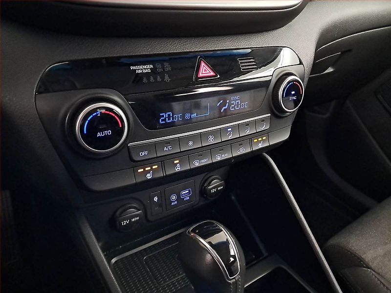 Hyundai Tucson (2020) 1.6 CRDi, Automat, Serv.kniha - fotka 20 z 20