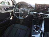 Audi A4 (2019) 30 TDI, Automat, Navi - náhled 7