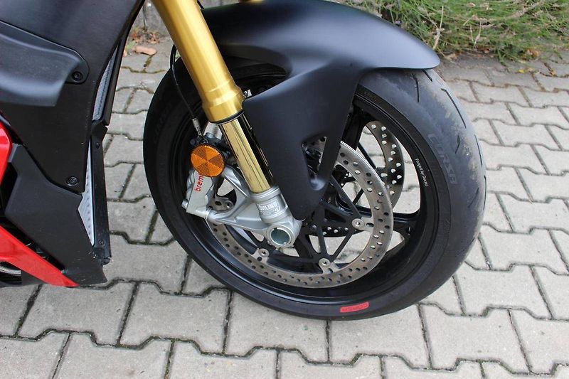 Ducati Streetfighter V4 S (2025) 2025 200KM AKCE ZIMA - fotka 7 z 12