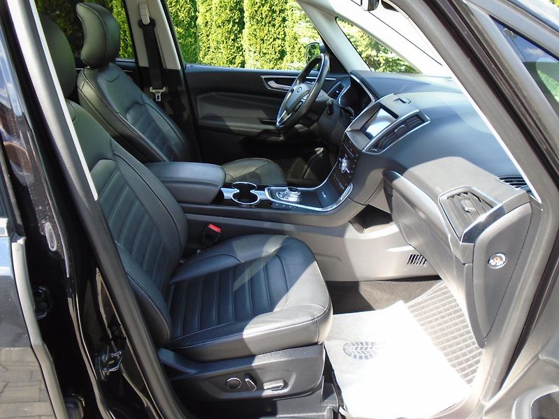 Ford Galaxy 2.0EcoBlue 140kW 8AT Titanium  - fotka 32 z 43