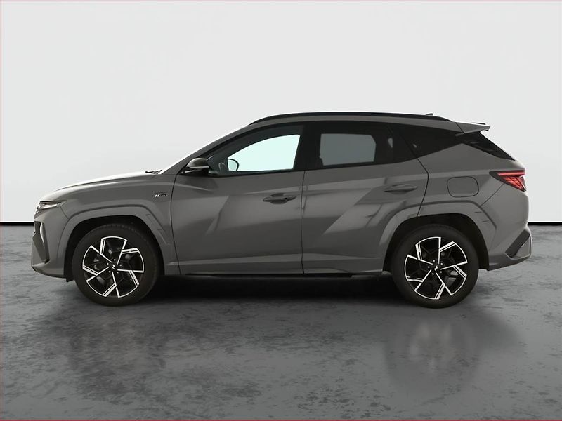 Hyundai Tucson (2024) N-Line 1.6 T-GDI HEV - fotka 3 z 19