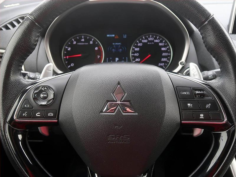 Mitsubishi Eclipse Cross (2018) 1.5 T-MIVEC, 4X4, Automat - fotka 18 z 18