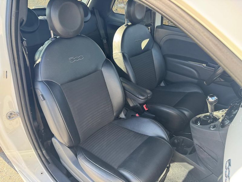 Fiat 500 (2014) 1.4 AUTOMAT.SERVISNÍ KNIHA - fotka 20 z 27