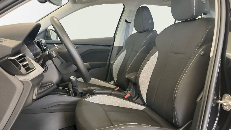 Škoda Kamiq (2025) Selection 1.0TSI 85kw - fotka 11 z 28