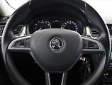 Škoda Rapid (2014) Spaceback 1.2 TSI, Tempomat - náhled 8