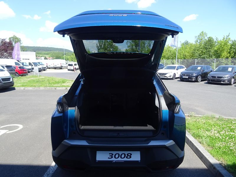 Peugeot 3008 (2025) ALLURE Hybrid 145k e-DCS6 - fotka 14 z 33