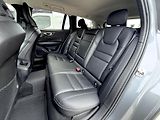 Volvo V60 CC D4 AWD // B&W // REZERVACE - náhled 14