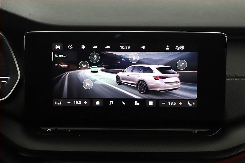 Škoda Octavia (2025) 2.0 TSI, SPORTLINE, AUTOMAT - fotka 15 z 20