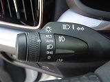 Volvo V60 (2019) 2.0 D4 4x4, Cross Country - náhled 12