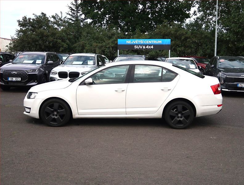 Škoda Octavia (2015) Ambition 1.6 TDI, Automat - fotka 3 z 16