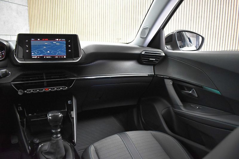 Peugeot 2008 1.5 BlueHDi TAŽNÉ*DPH*ČR 1.MAJ - fotka 9 z 42
