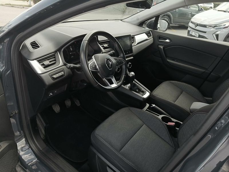 Renault Captur (2022) TCe 100 Zen - fotka 9 z 24
