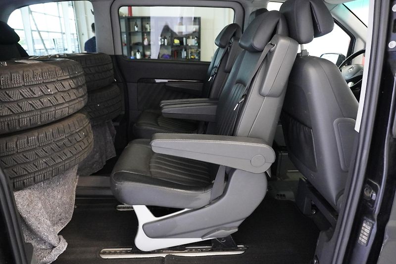 Mercedes-Benz Viano 3.0 CDI 165kW,7 MÍST,TAŽNÉ - fotka 24 z 26