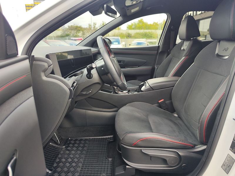 Hyundai Tucson 1.6 T-GDI/118 N-Line DCT - fotka 16 z 34