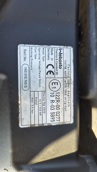 Škoda Yeti 2,0TDi 4x4 DSG 125KW TOP! - fotka 20 z 22