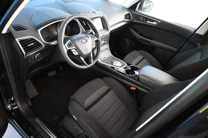 Ford Galaxy (2023) 2.5 TITANIUM 7 Míst LED ACC SO - fotka 12 z 40