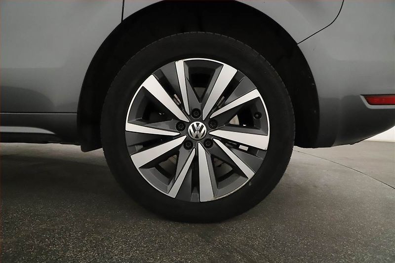 Volkswagen Sharan (2019) 2.0 TDI BMT, Automat, 7 míst - fotka 21 z 21