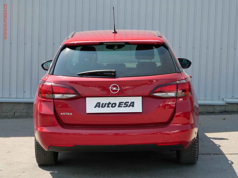 Opel Astra (2022) 1.5 CDTi, 1.maj,ČR, Edition - fotka 5 z 18