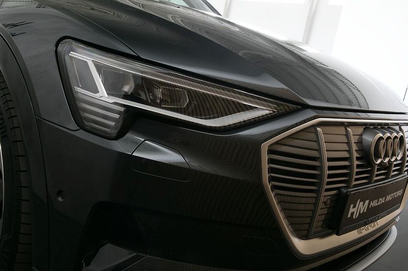 Audi e-tron 55 300kW Ventilace Matrix 360 - fotka 9 z 48