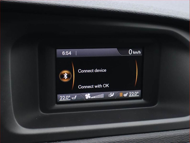 Volvo V40 (2019) 1.5 T3, Automat, Serv.kniha - fotka 19 z 19