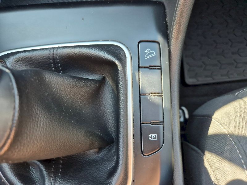 Kia Sportage (2022) Comfort 1.6 CRDi 85kW 6°manuál - fotka 26 z 29
