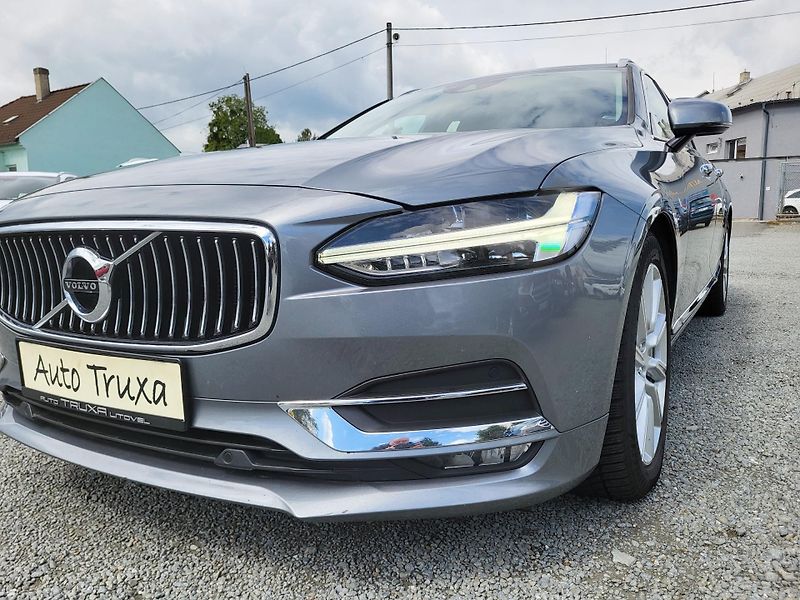 Volvo V90 D4 Drive-E INSCTRIPTION autom. - fotka 33 z 45