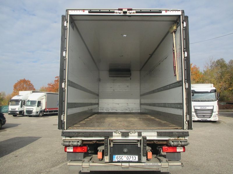 Renault D18 320 ThermoKing - fotka 8 z 31