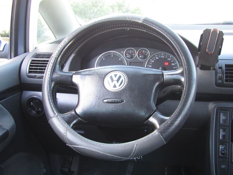 Volkswagen Sharan (2004) 1.9 TDI 85kW 7 SEDADEL - fotka 16 z 35
