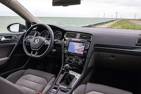 Volkswagen Golf Variant.