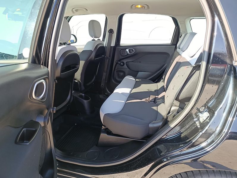 Fiat 500L 1.6JTD 77kW LIVING ČR - fotka 12 z 30