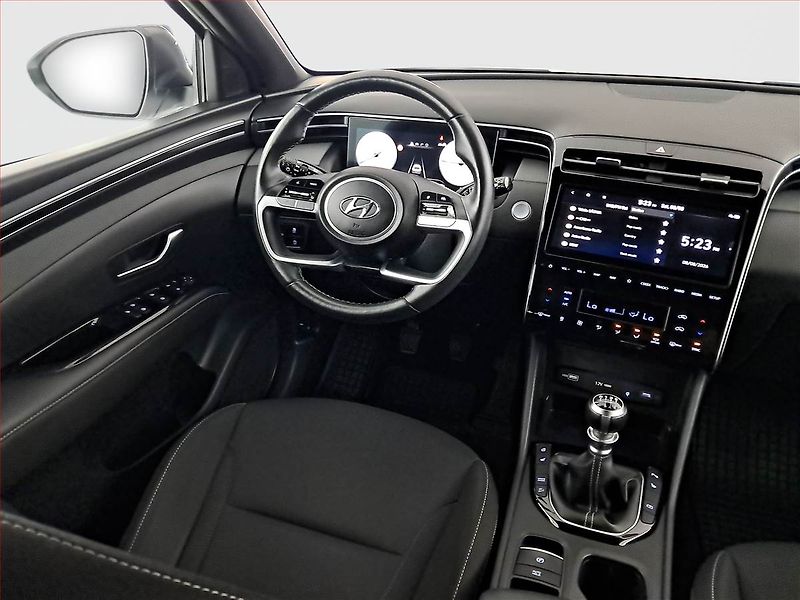 Hyundai Tucson (2023) 1.6 T-GDI - fotka 7 z 19