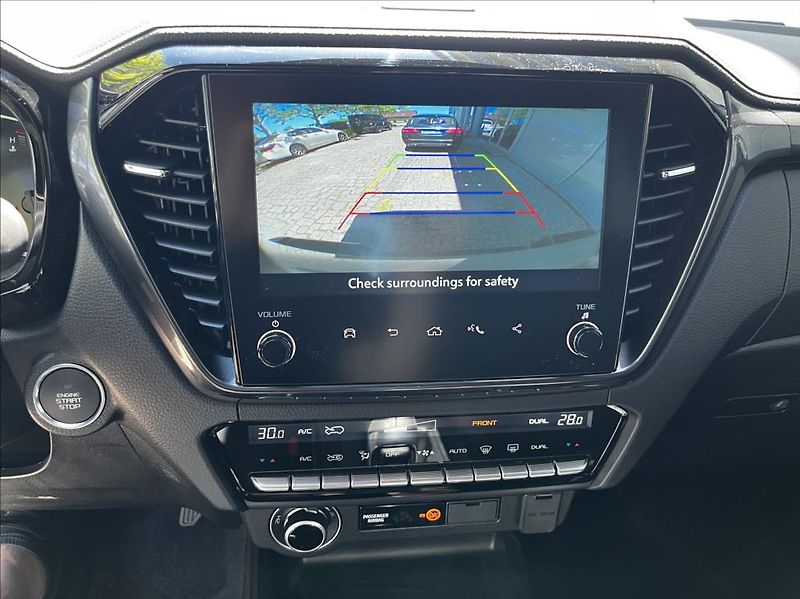 Isuzu D-Max 1,9 Double Cab  6A/T V-Cross M - fotka 19 z 28