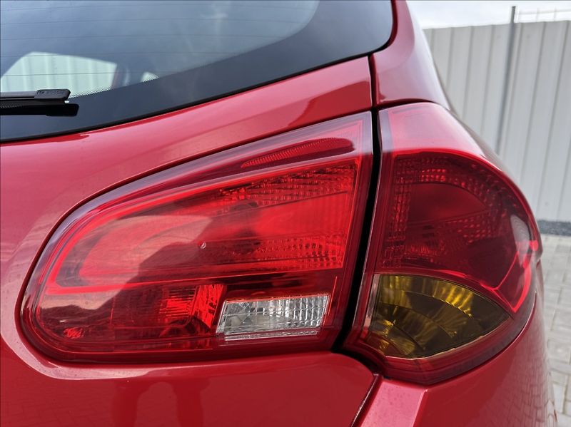 Kia Ceed 1,4 i 73kW 2.maj. původ ČR - fotka 16 z 50