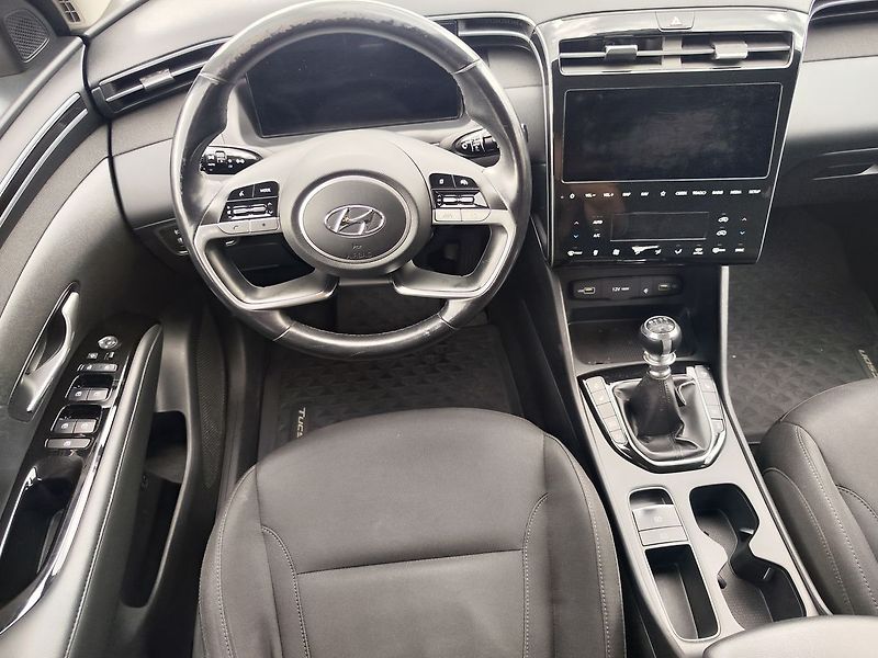 Hyundai Tucson 1.6 T-GDI/110kW Smart Navi 4x4 - fotka 14 z 41