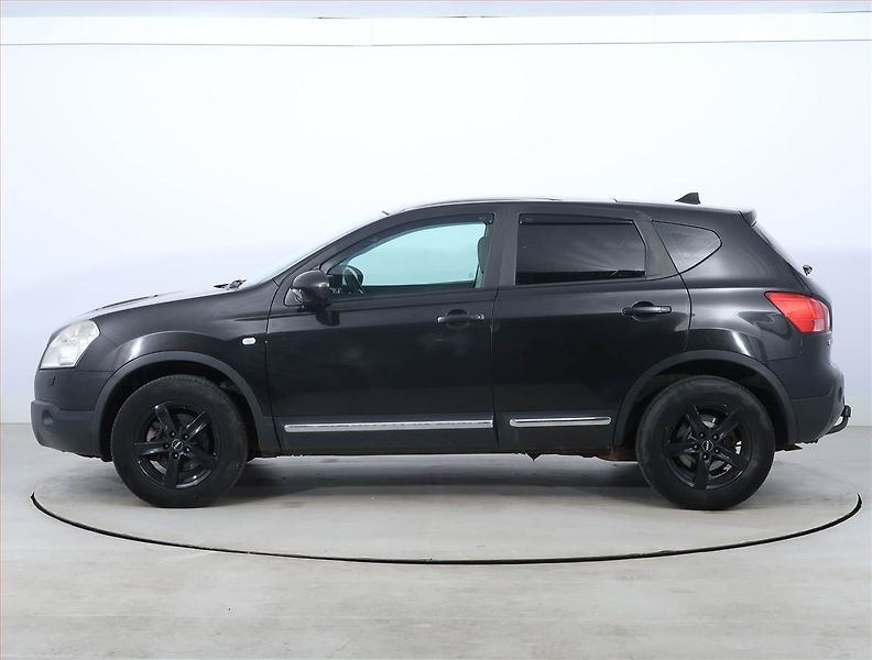 Nissan Qashqai (2007) 2.0, 4X4, Navi, Tempomat - fotka 3 z 19