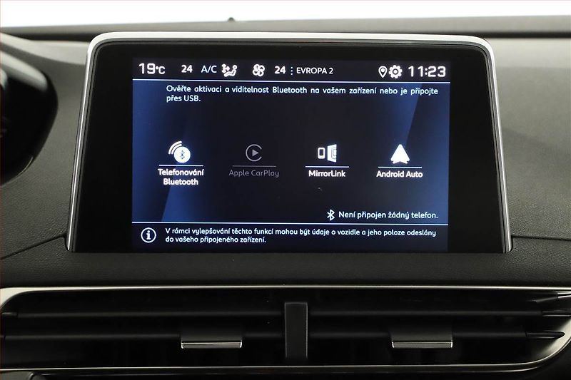Peugeot 3008 (2019) 1.2 PureTech, Serv.kniha - fotka 16 z 20