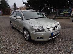 Toyota Avensis 2,0 - fotografie inzerátu